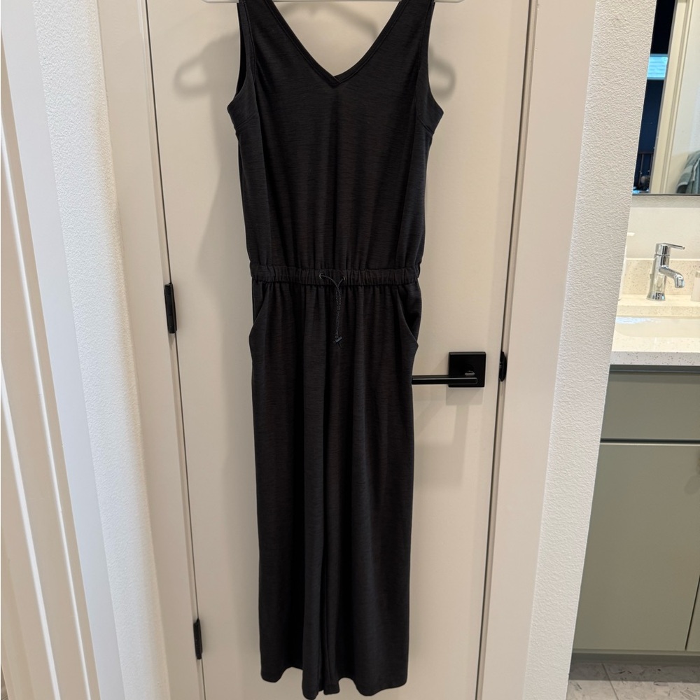 Old Navy Dark Grey Jumper